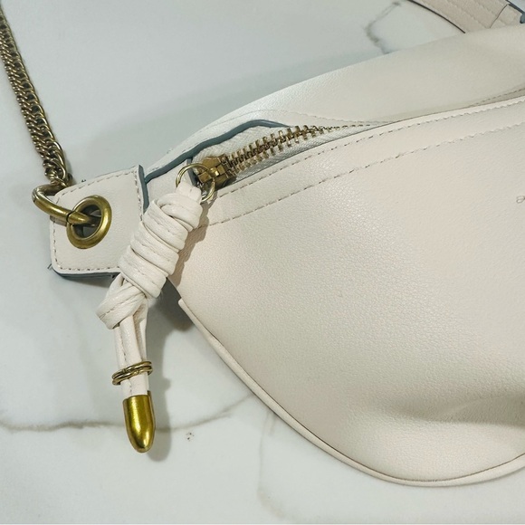 Modern+Chic Belt Bag Catherine Vegan Leather Crossbody Chain Adjustable Strap - Picture 5 of 17